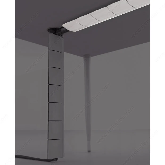 Colonne passe-fils horizontale (sous le bureau)